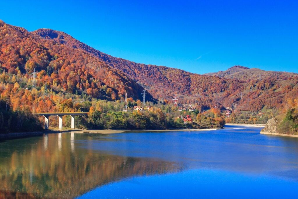 Olt Valley large view